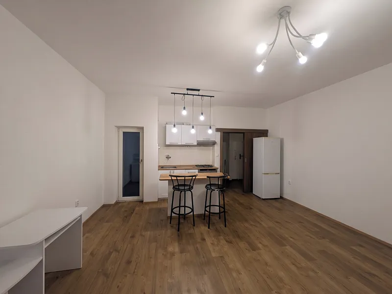 Prodej bytu 1+kk 33 m2, Vršovická, Praha - Vršovice